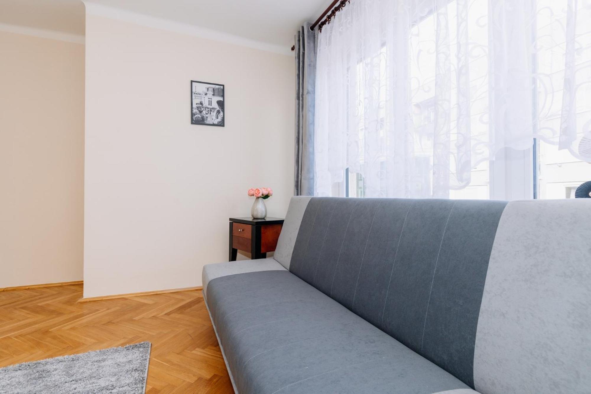 Apartments Tgm 11 Karlovy Vary Bagian luar foto